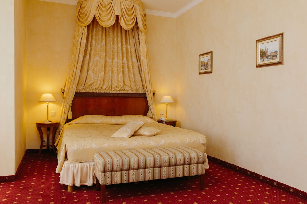 Deluxe Room photo 2
