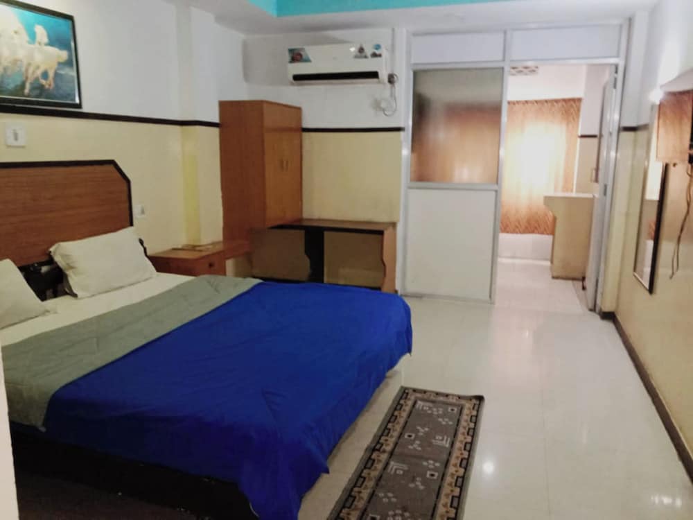 Deluxe Double Room, City View photo 3
