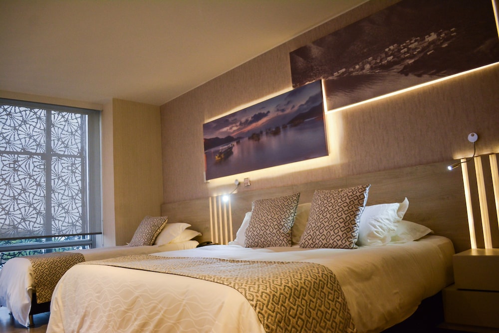 Superior Twin Room photo 2
