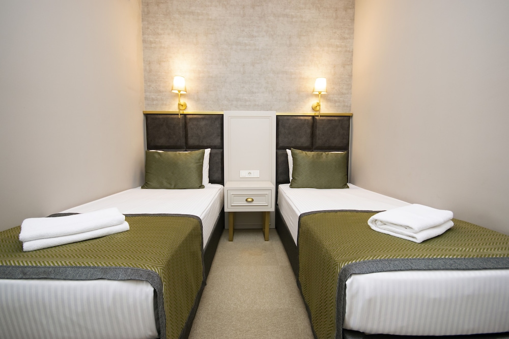Family Suite - Photo 8