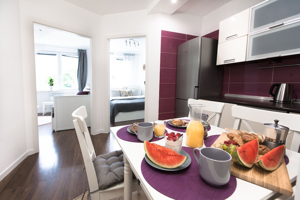 Apartment, 2 Bedrooms - Photo 5