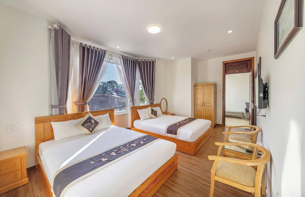 Quadruple Room, Garden View