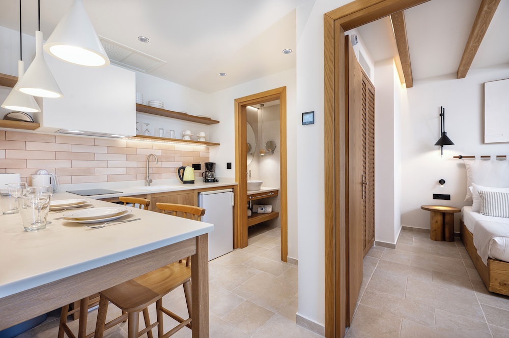 Apartment (Apartment)