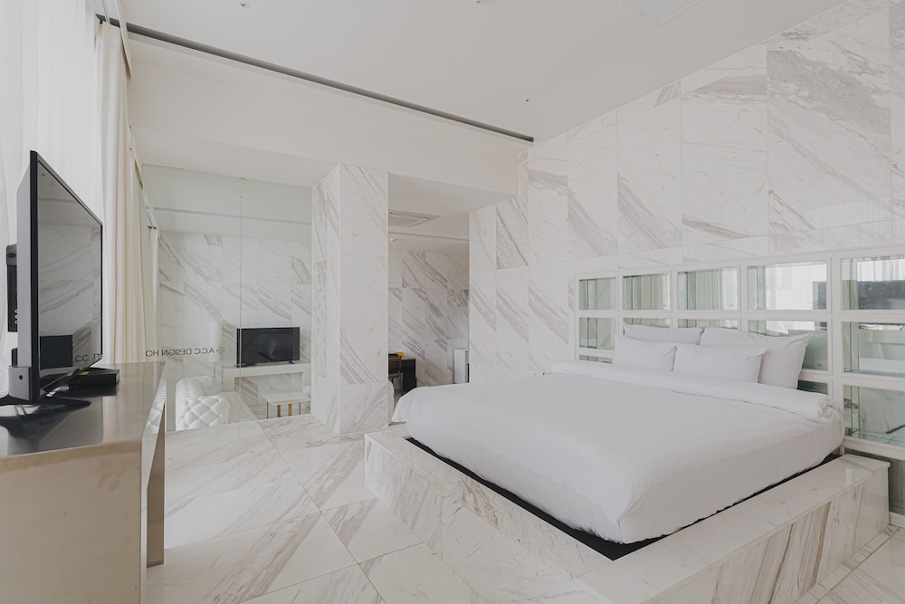 ACC Double Suite (Styler)