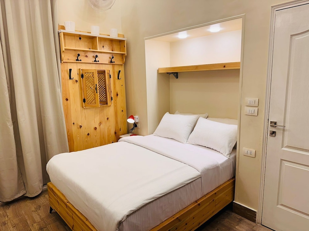 Deluxe Quadruple Room - Photo 6