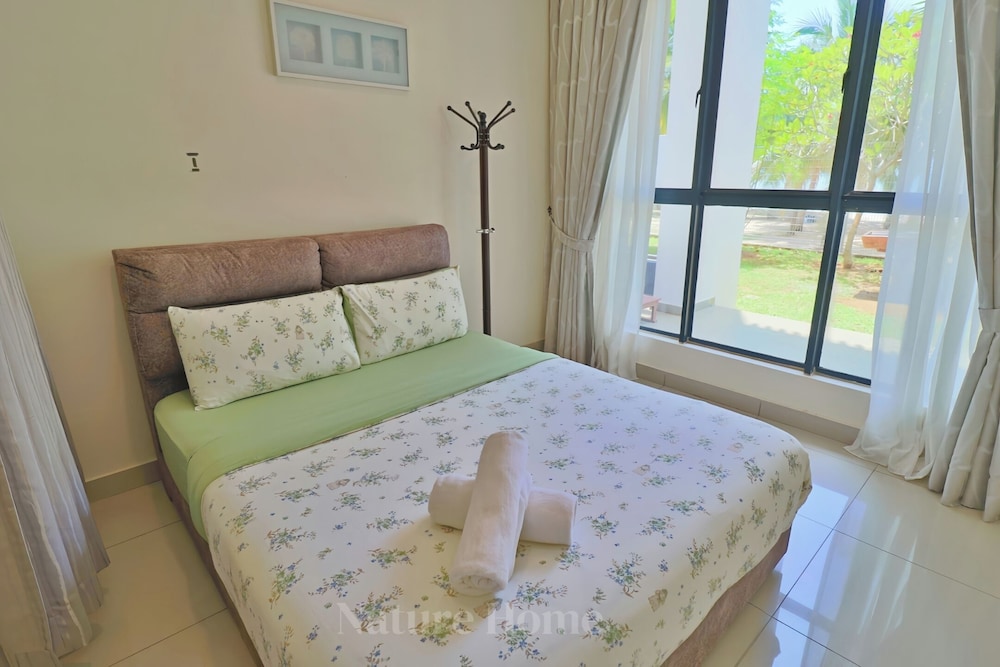 Comfort Villa, 4 Bedrooms, Beachfront - Photo 16