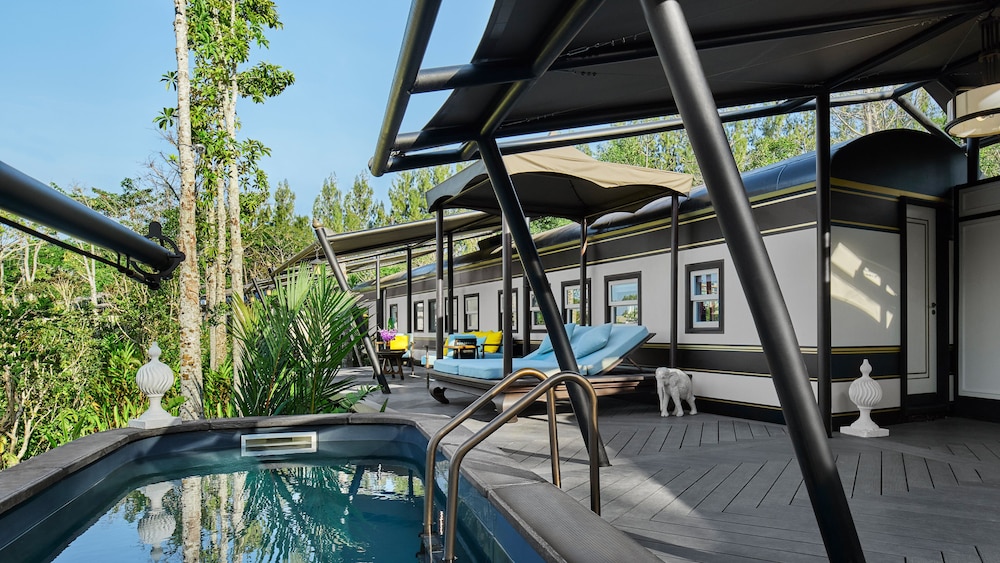 Villa, 2 Bedrooms (Heritage Railcar, Pool) photo 2