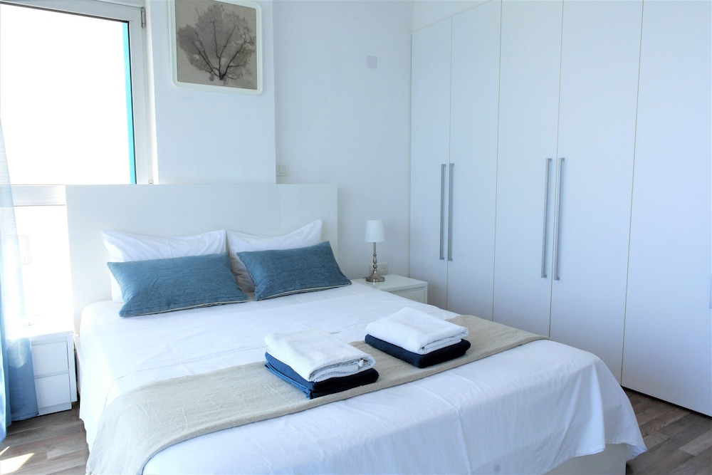 Luxury Apartment, 2 Bedrooms, Sea View (Horizon) photo 3