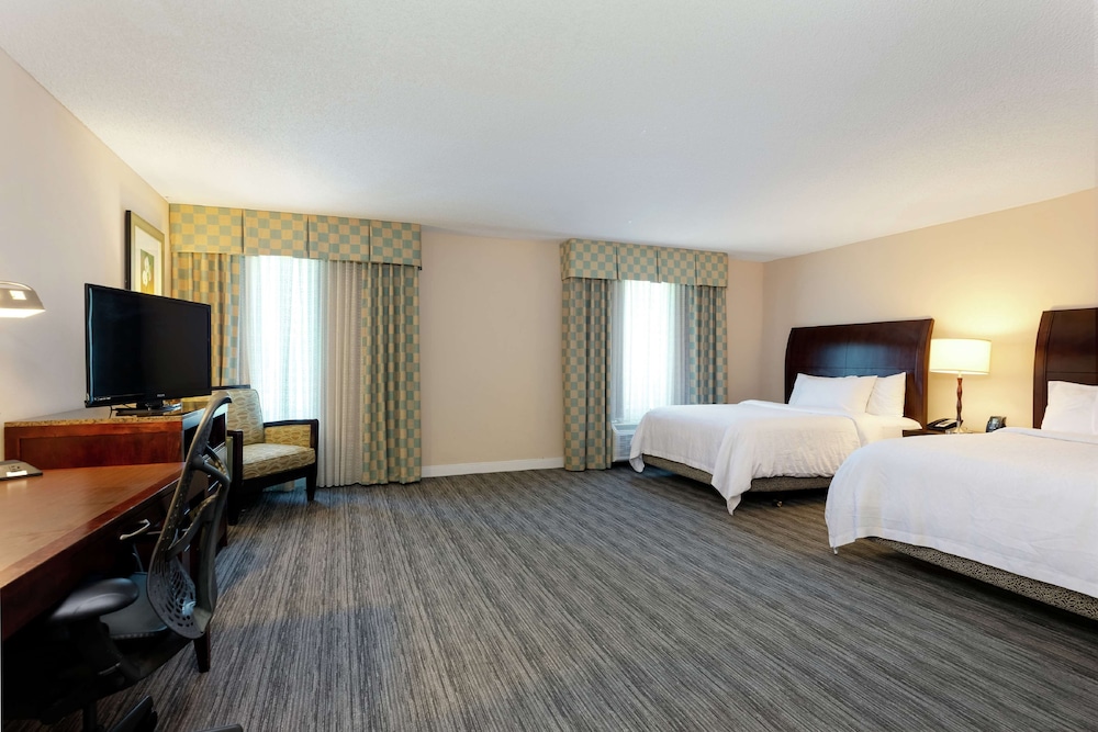 Room, 2 Queen Beds, Accessible - Photo 5