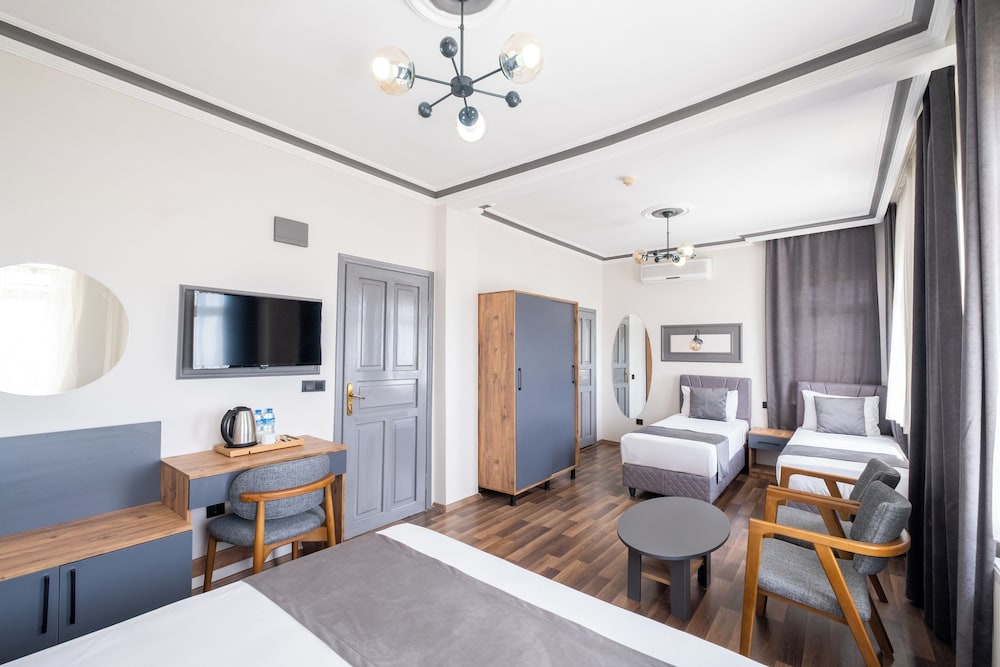 Deluxe Triple Room, Sea View photo 1