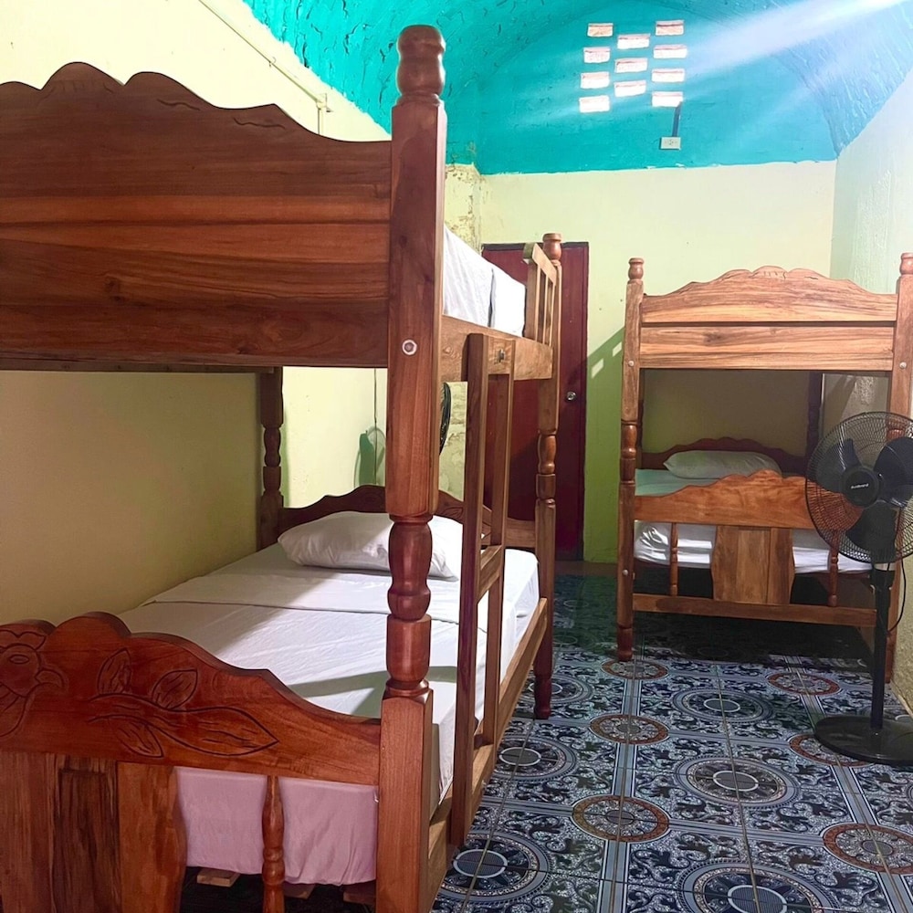 Classic Shared Dormitory, Multiple Beds photo 1