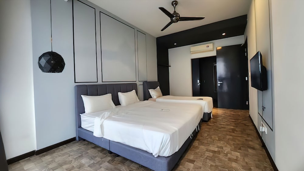 Superior Apartment, 3 Bedrooms, City View