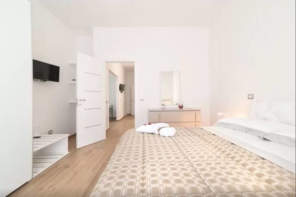 Deluxe Suite photo 1
