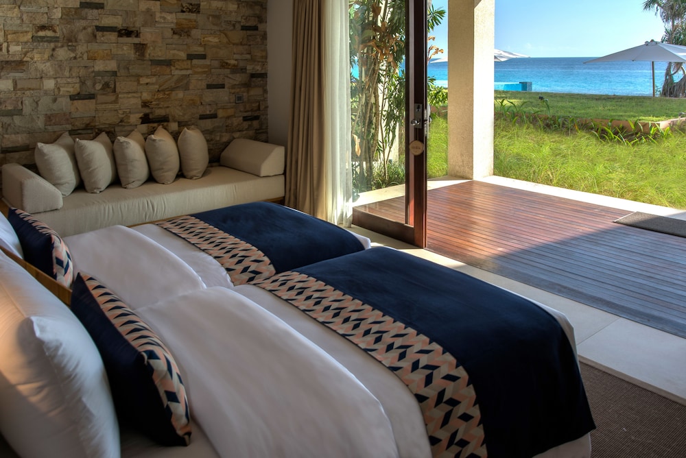Ocean View Suite (Twin)