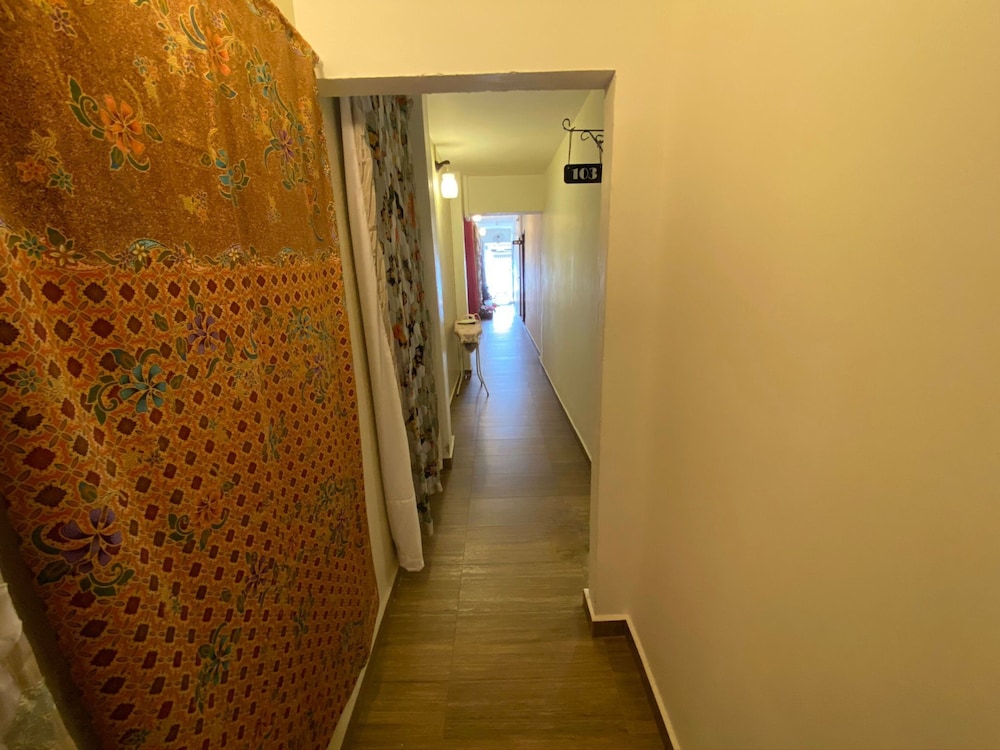 Single Room 104 photo 3