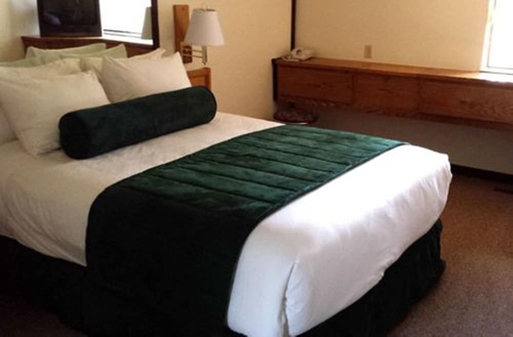 Suite, 2 Bedrooms photo 3