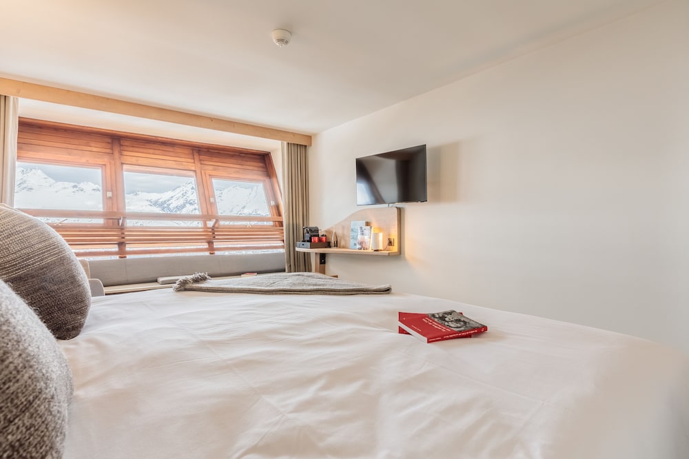 Superior Quadruple Room photo 2