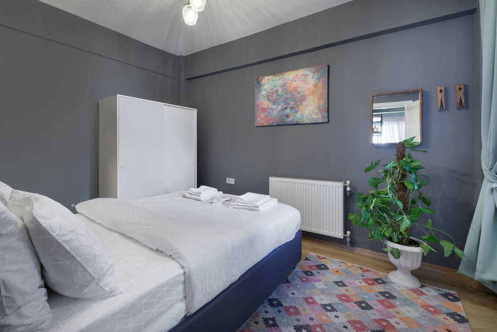Comfort Apartment photo 1