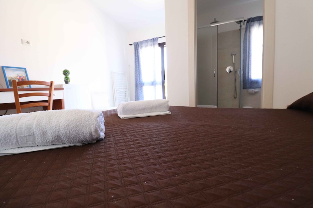 Comfort Double or Twin Room photo 3