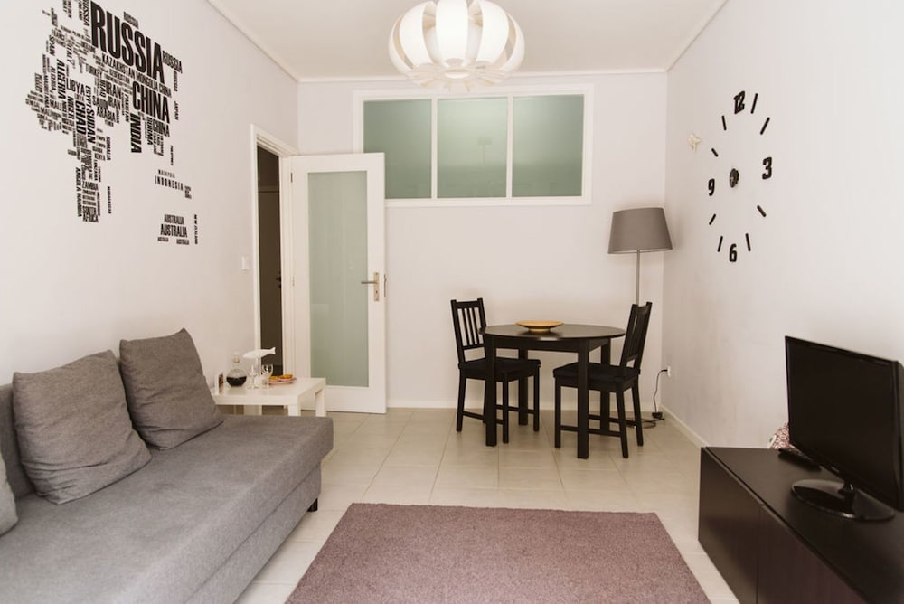 Apartment photo 1