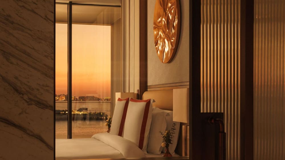 Ocean Family Room with Kids Club Access, Murphy Bed, Second Bathroom and Iconic Burj Al Arab Views photo 1