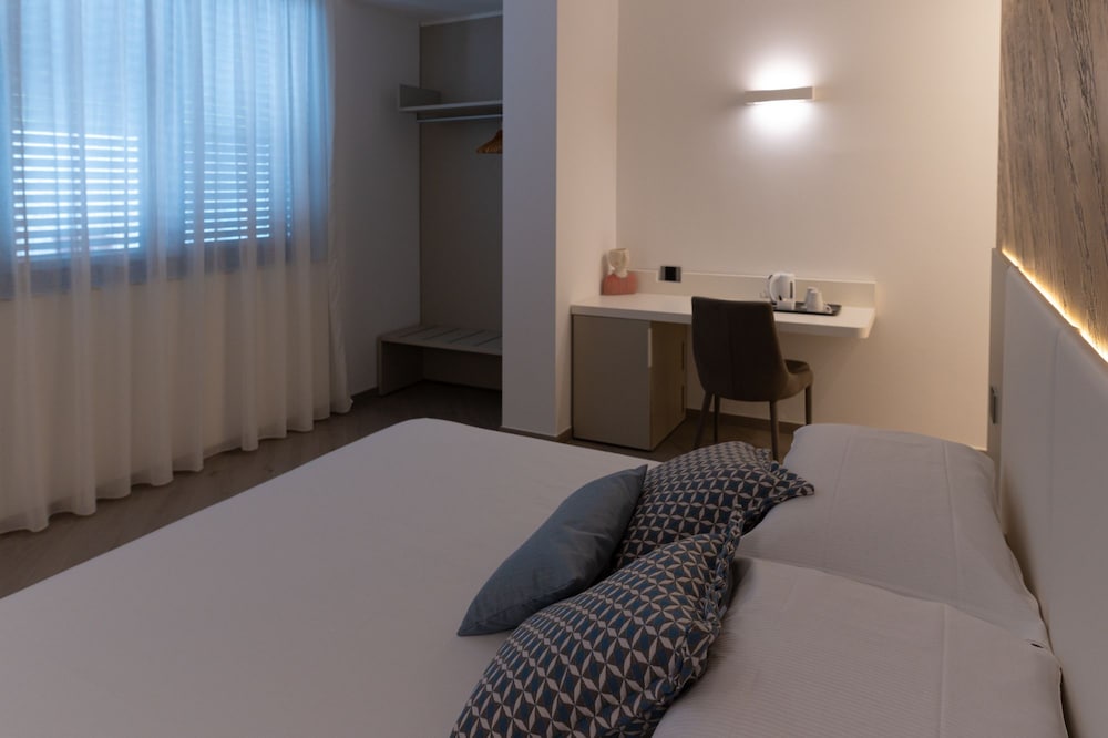 Deluxe Room photo 2