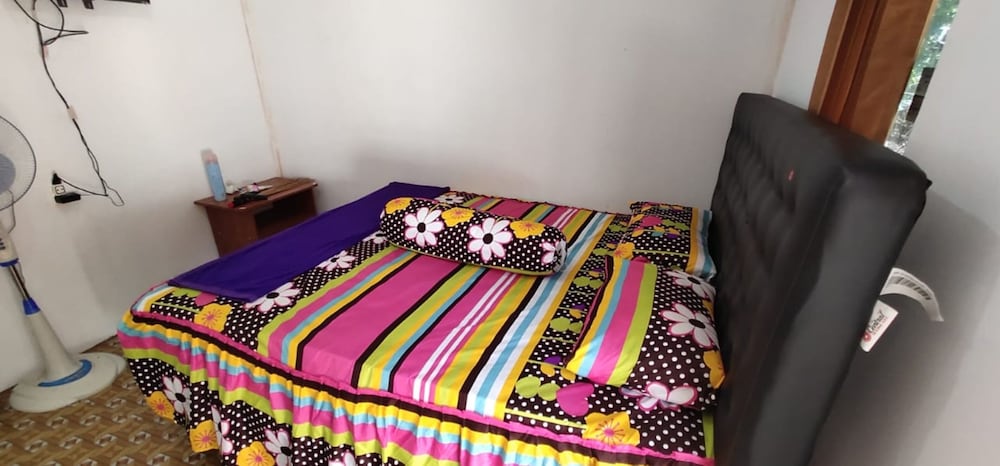 Standard Room (Fan) - Photo 3
