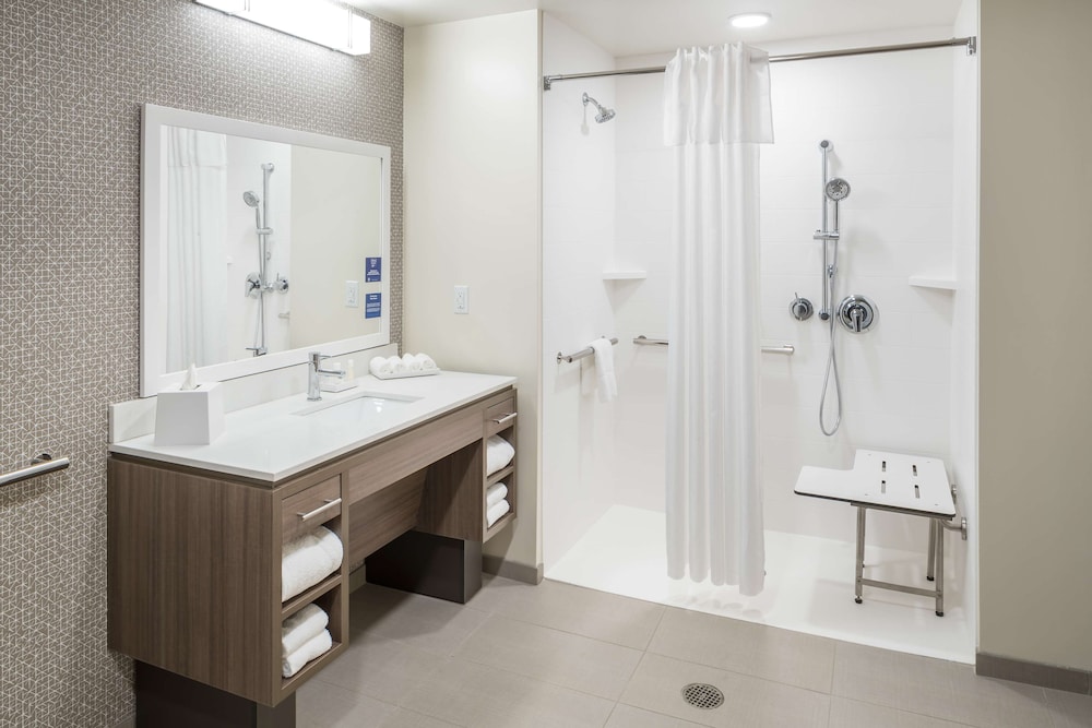 Home2 Suites By Hilton Cape Canaveral Cruise Port, Bild 6