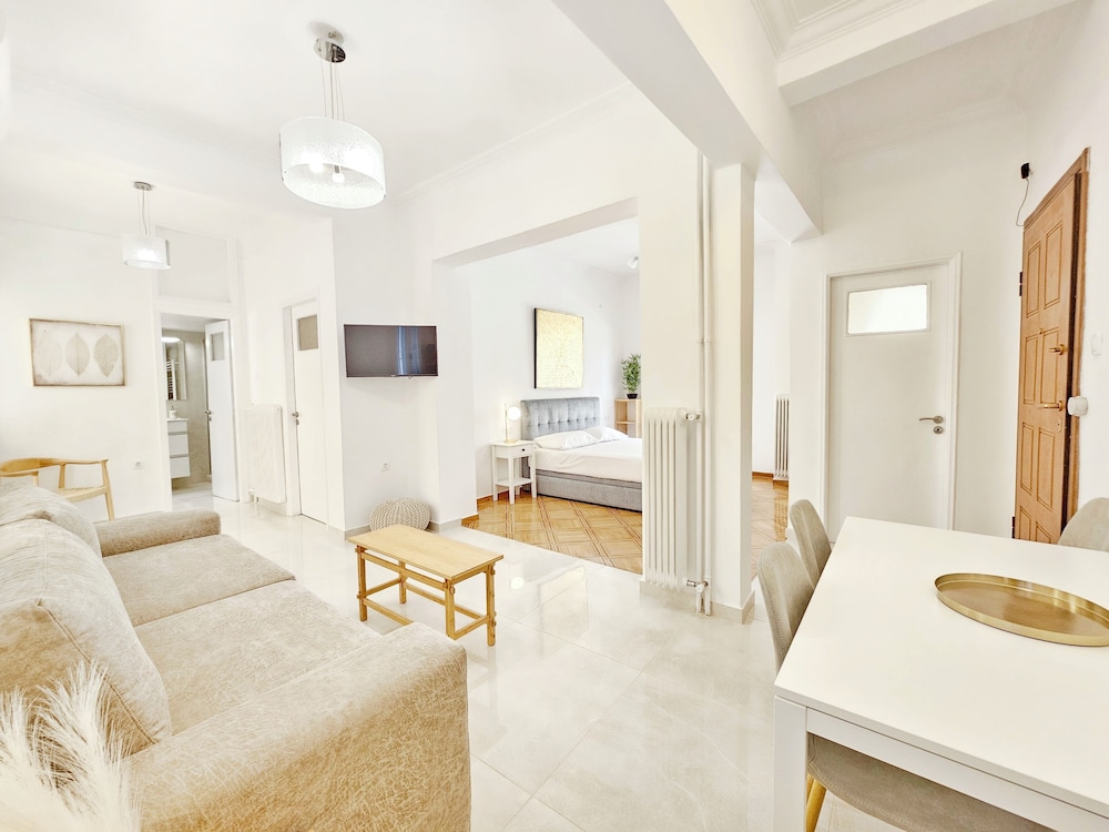 Family Single Room