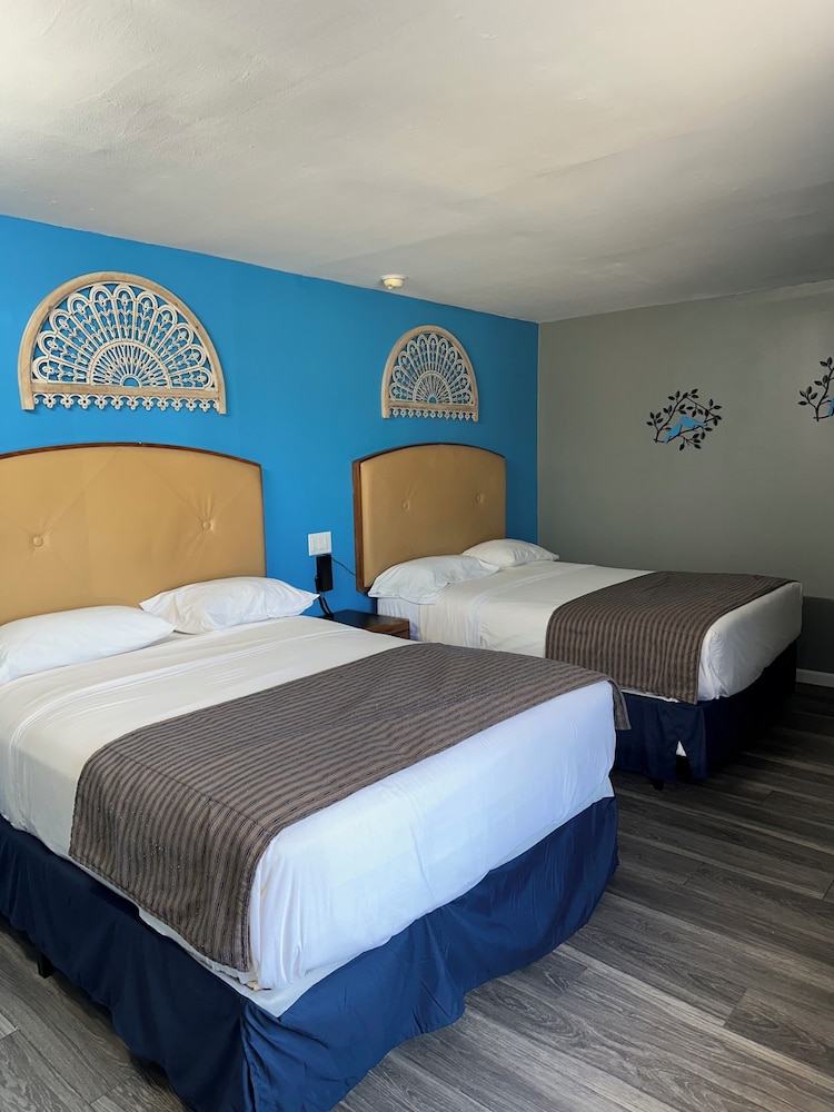 Basic Double Room, Mobility Accessible, Non Smoking photo 1