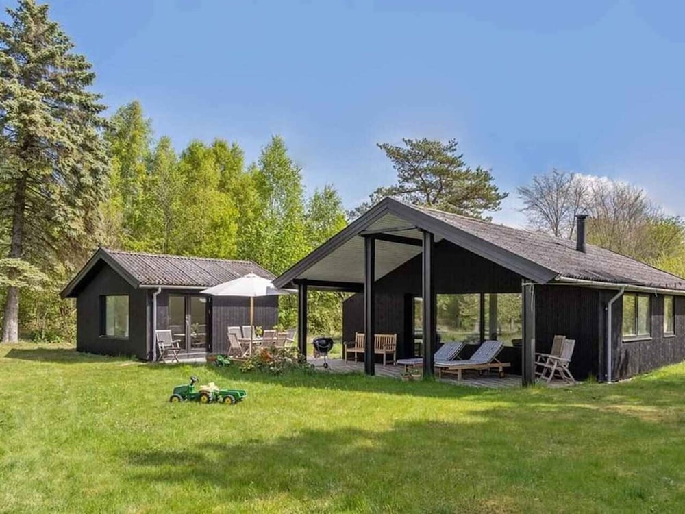 House photo 1