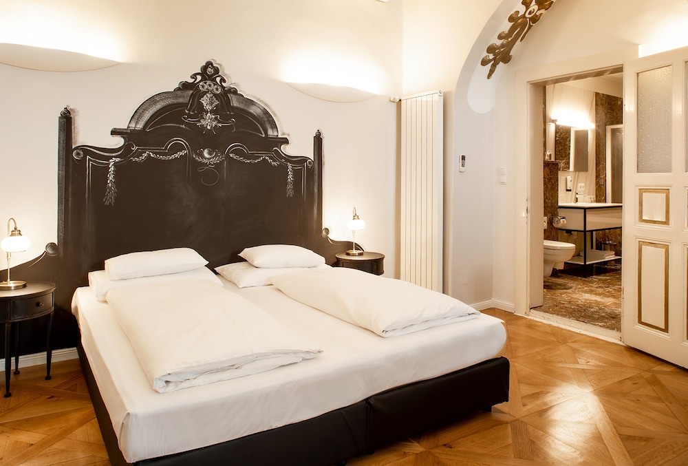 Classic Triple Room - Photo 8