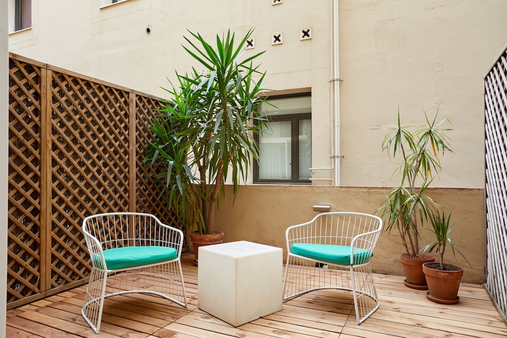 Room, 1 Queen Bed, Terrace photo 2