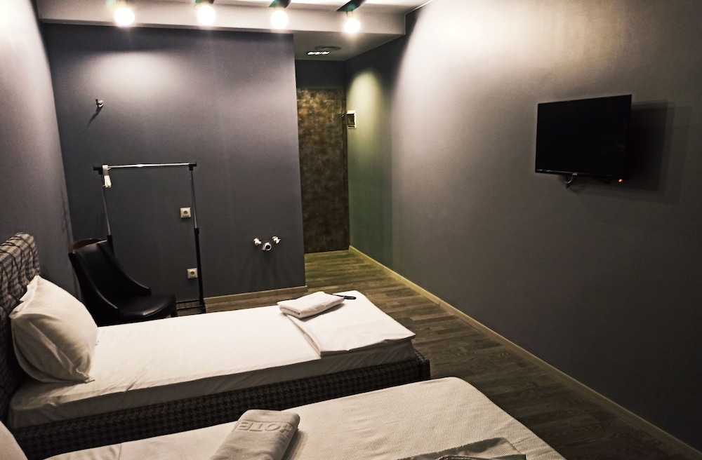 Basic Triple Room - Photo 2