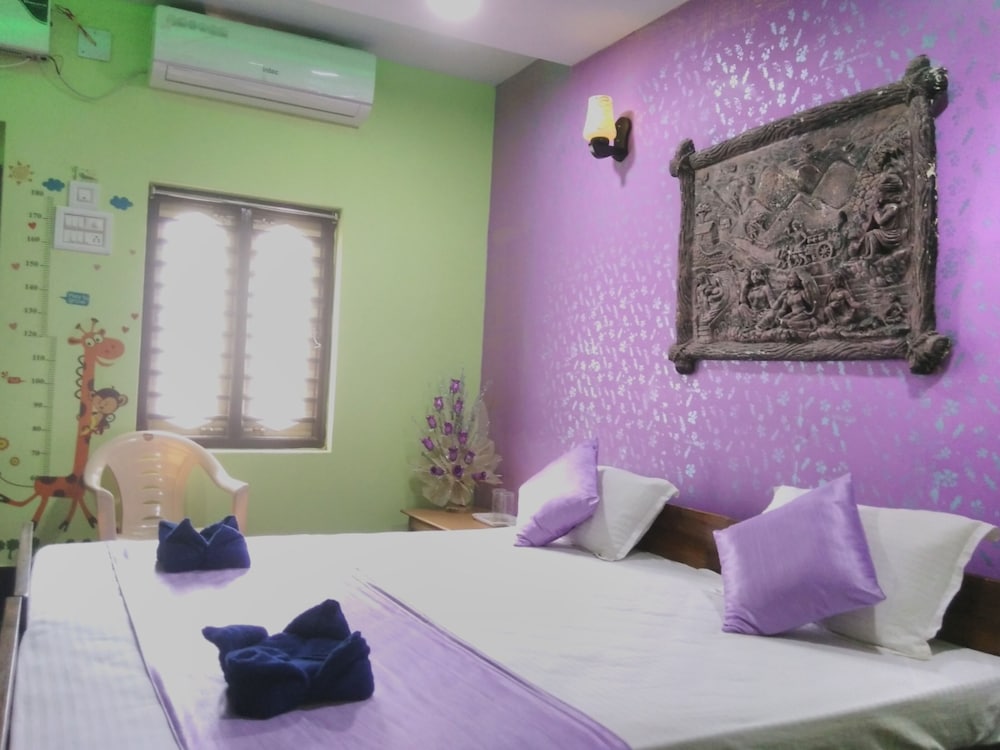 Deluxe Double Room, City View