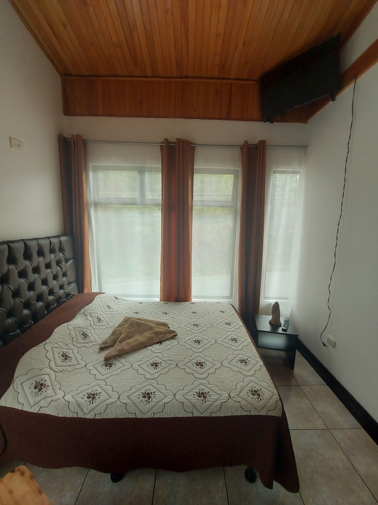 Habitacion Tres photo 1