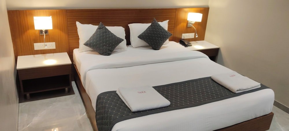 Standard Double Room, City View