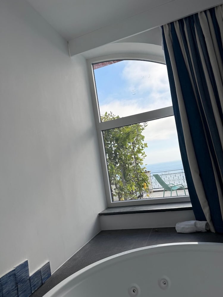 Junior Room - Photo 11