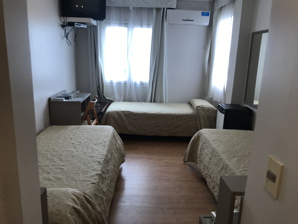 Comfort Triple Room, Private Bathroom photo 3