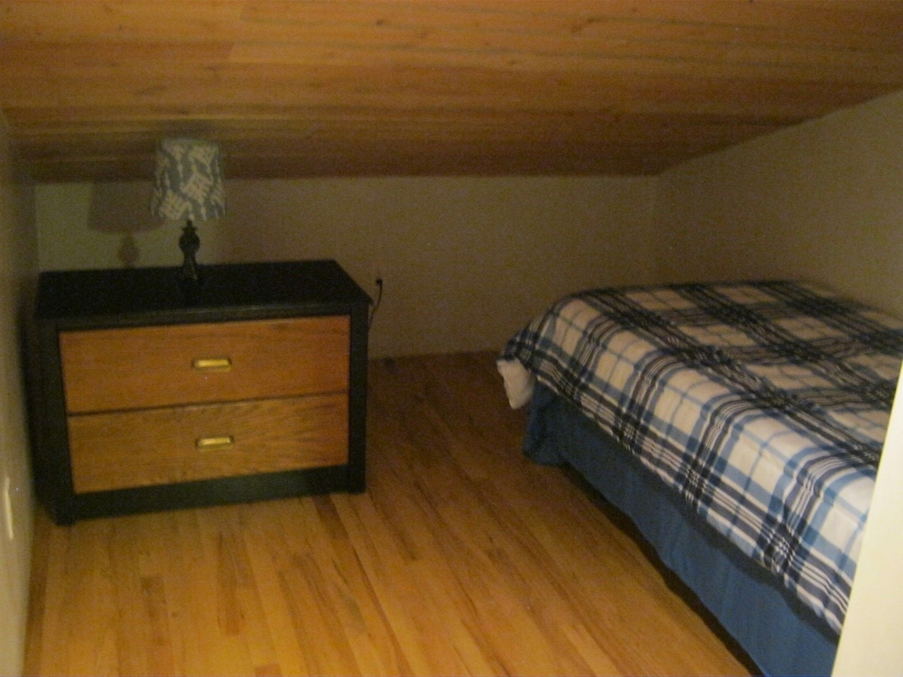 Luxury Pueblo Suite - 2 Bedrooms and Loft, 1 Bath ($125.00 Cleaning fee) photo 2