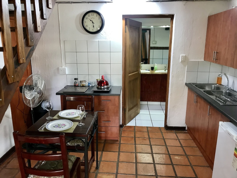 Smaller Chalet photo 3