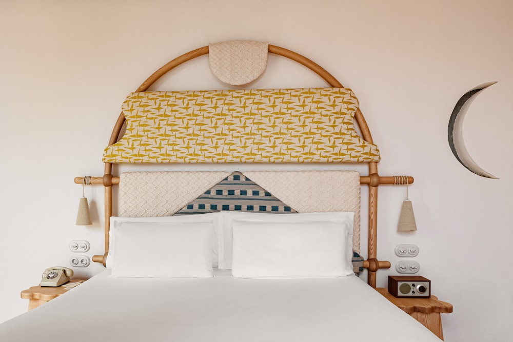Room (Eivissa)