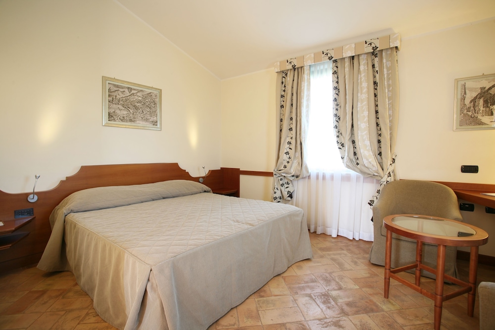 Superior  room photo 3
