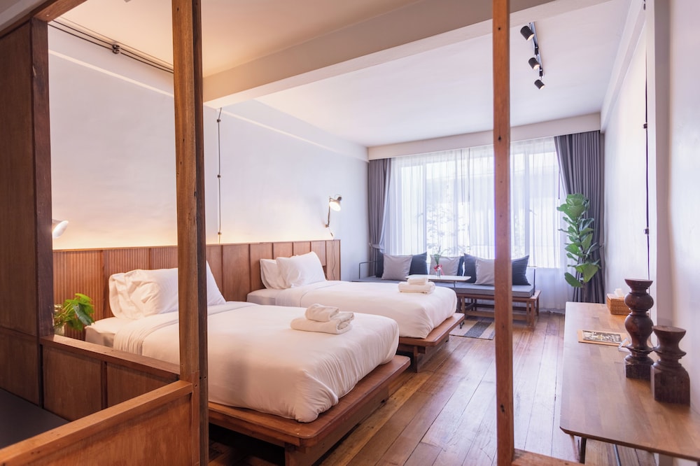 Design Twin Room, Garden View