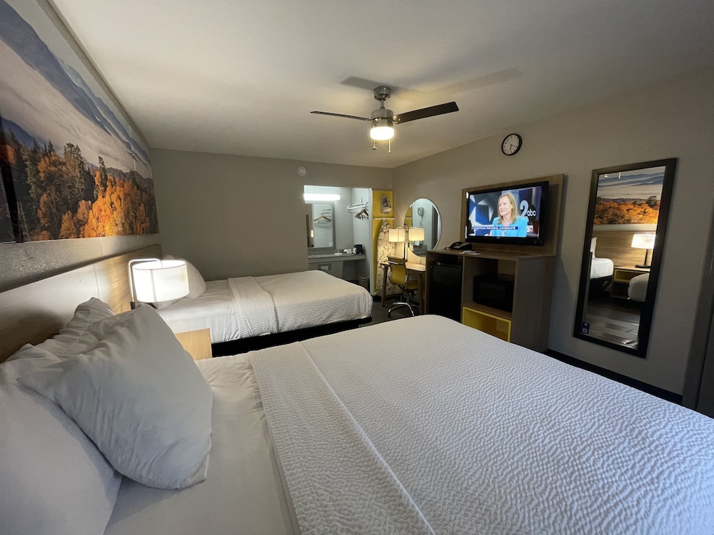 Double Room, 2 Double Beds - Photo 6