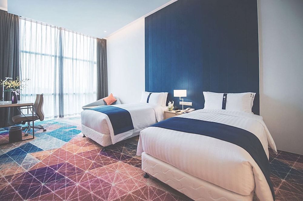 Standard Room, 2 Twin Beds (Minifridge)