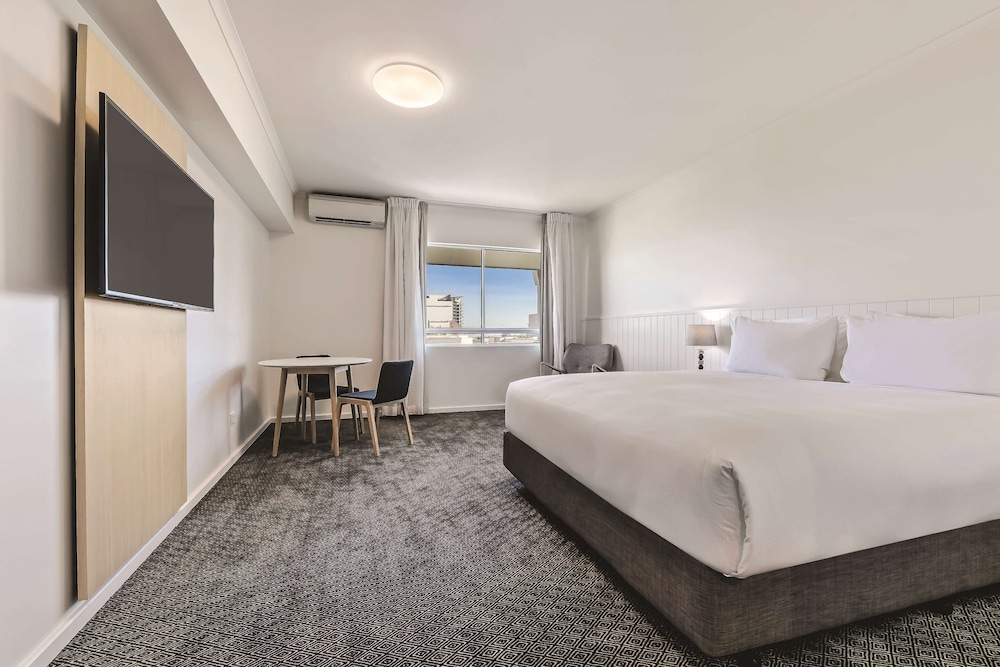 Executive King Room - Photo 2