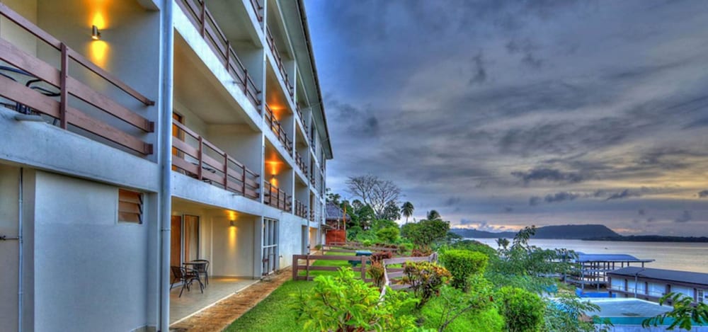 1 Bedroom Apartment Ocean View photo 2