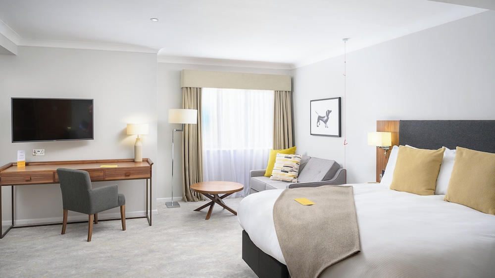Standard Room, 2 Twin Beds, Accessible - Photo 7