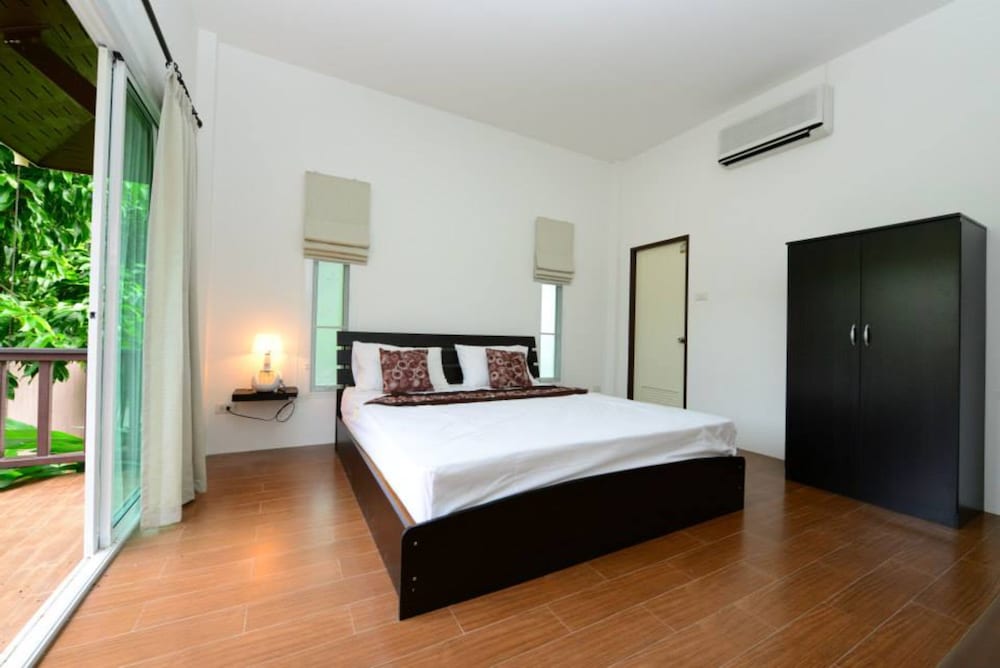 Basic Villa